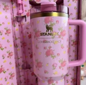 Stanley Love Shack Ibiza Sunset